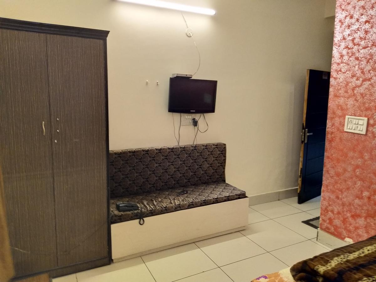 Jhilmil Dhaba Hotel Sonipat Exterior foto