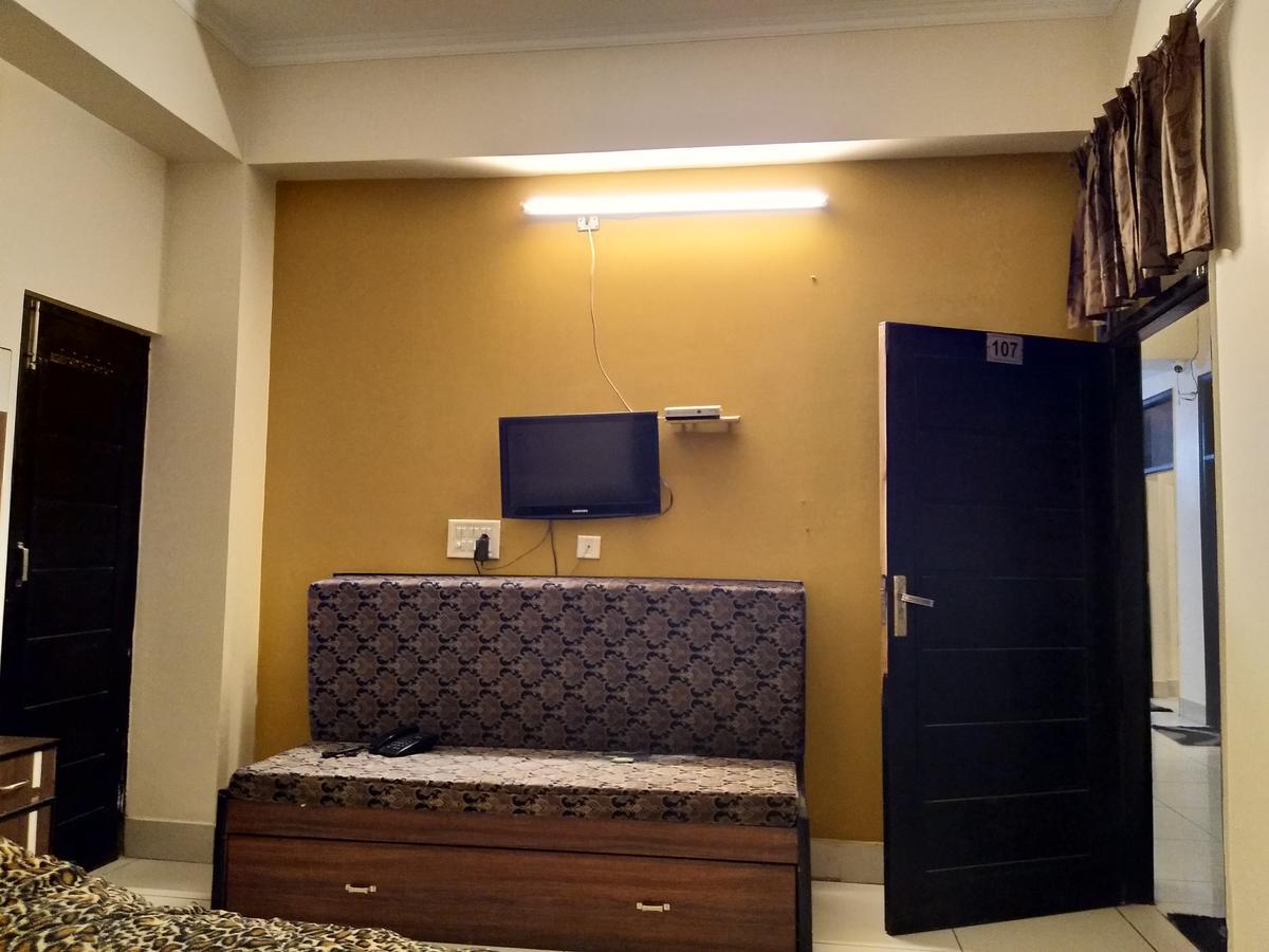 Jhilmil Dhaba Hotel Sonipat Exterior foto